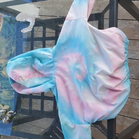 Urban kids queen wind breaker - Picture 3 of 3